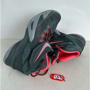 Nike Lebron Zoom Soldier 8 Mineral Slate/Hyper Punch Size 7Y 653645-300